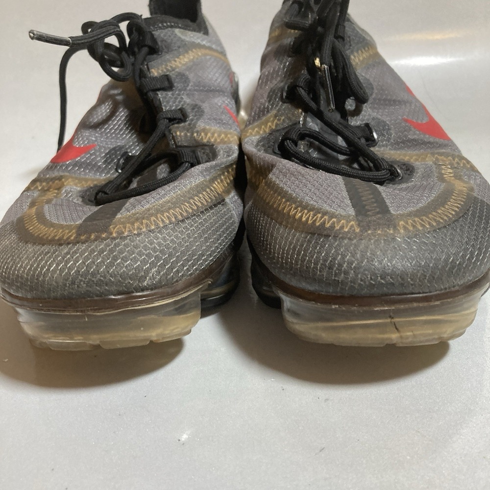 Nike Air Vapormax 2019 Black Metallic Gold CU4872-001 Sneakers Women's Size 9 - Picture 10 of 11